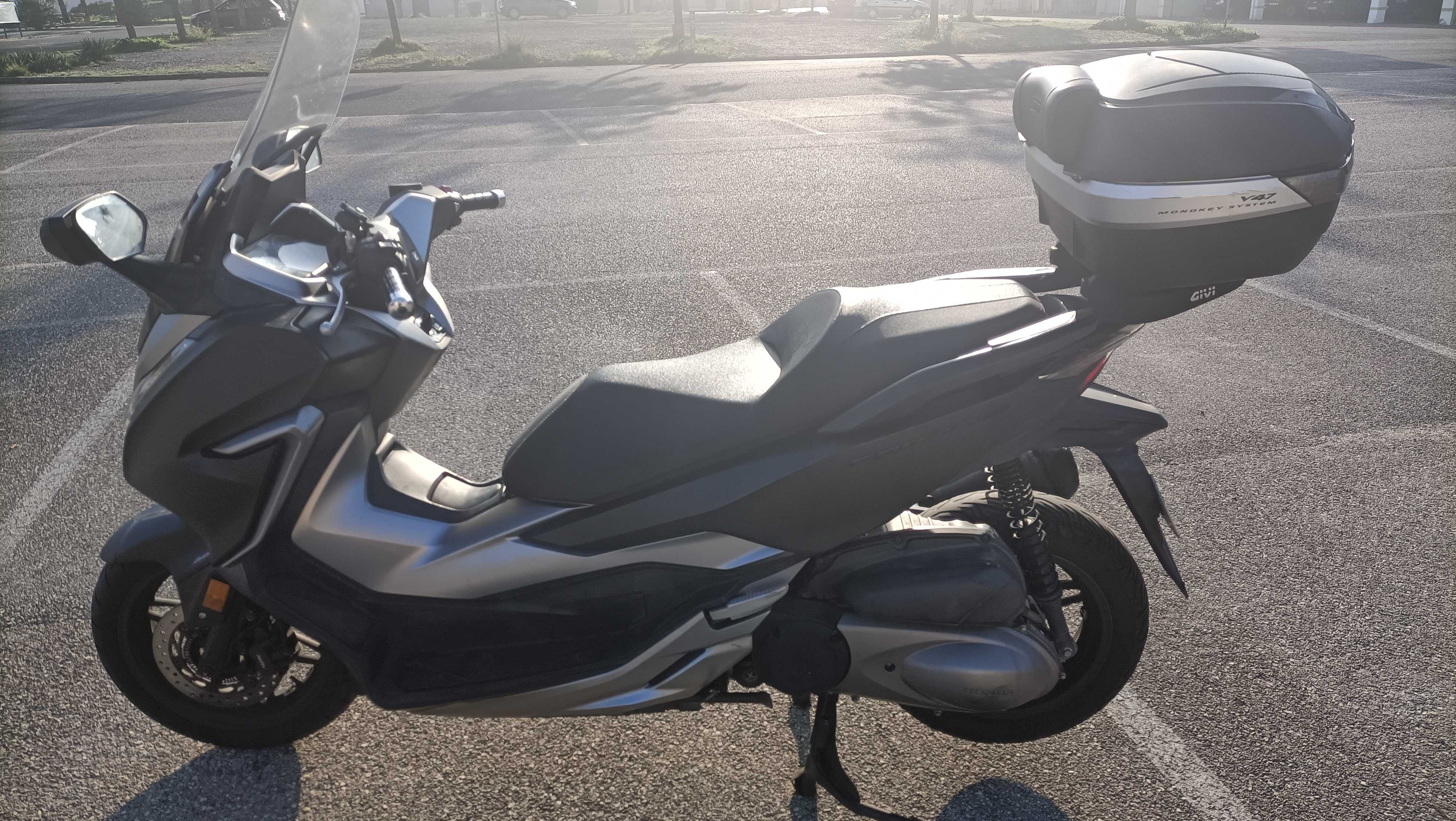 Honda Forza 300 - Oportunidade