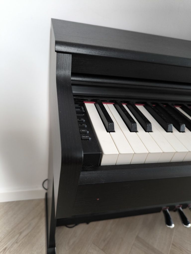 Pianino cyfrowe Yamaha YDP-164 B