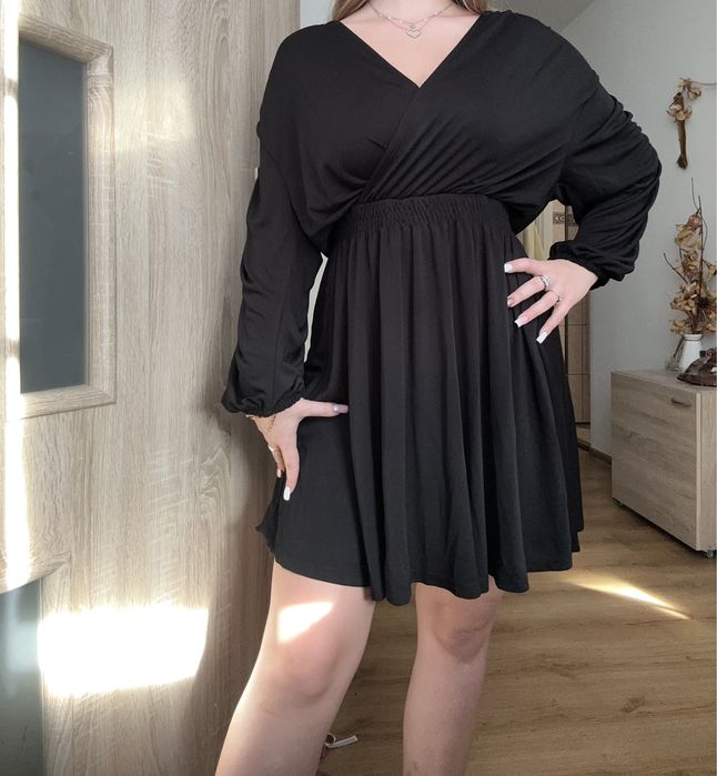 sukienka nowa z metką