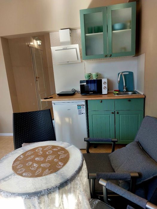 Продается готовый бизнес апарт отель с видом на море в Совиньоне