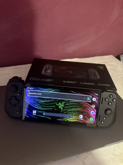 Consola portatil Razer edge