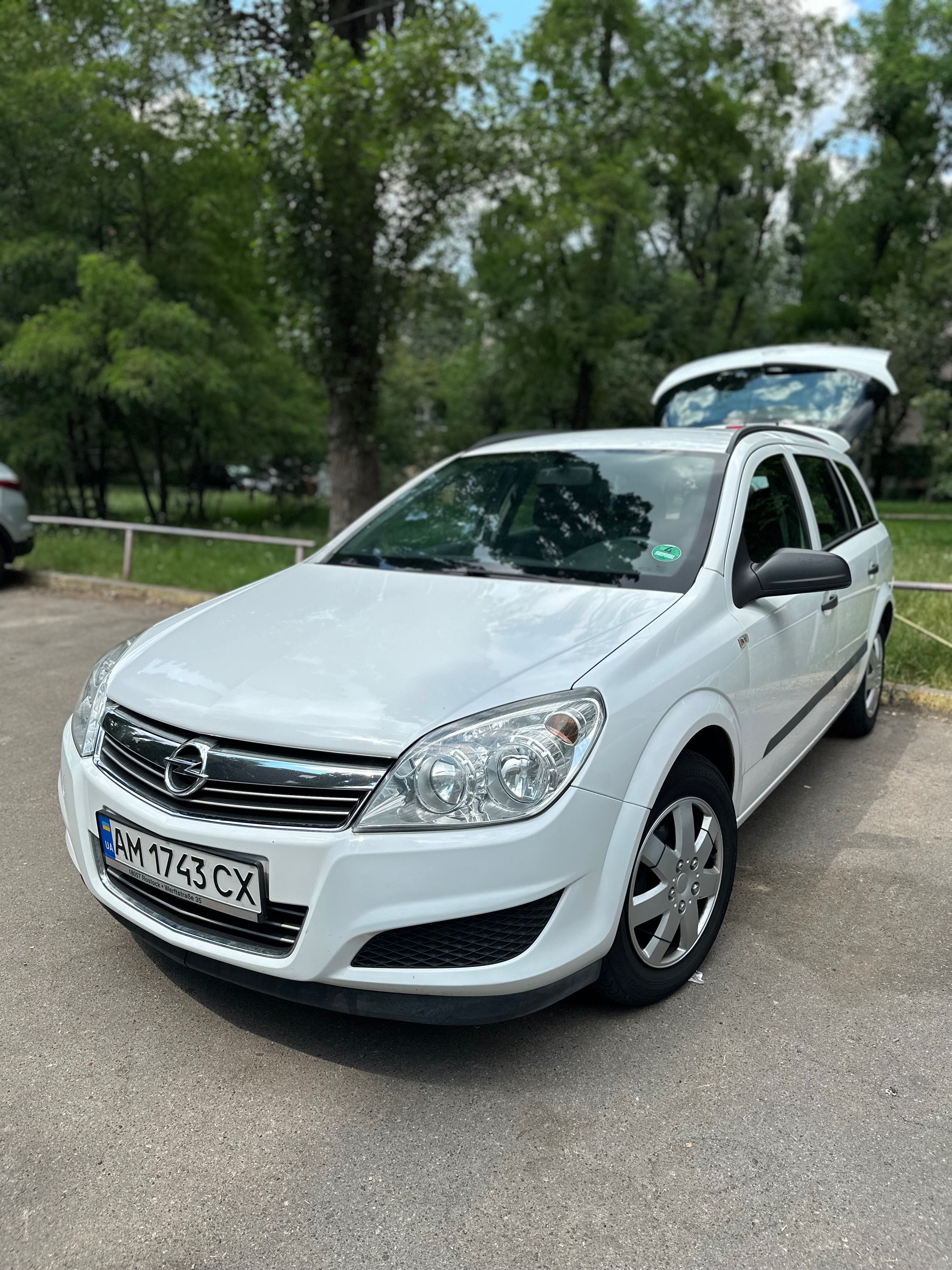 Opel Astra H 1.6 Газ/Бензин 2009
