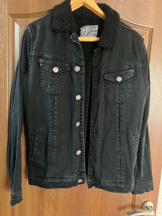 Продається чоловіча джинсова куртка