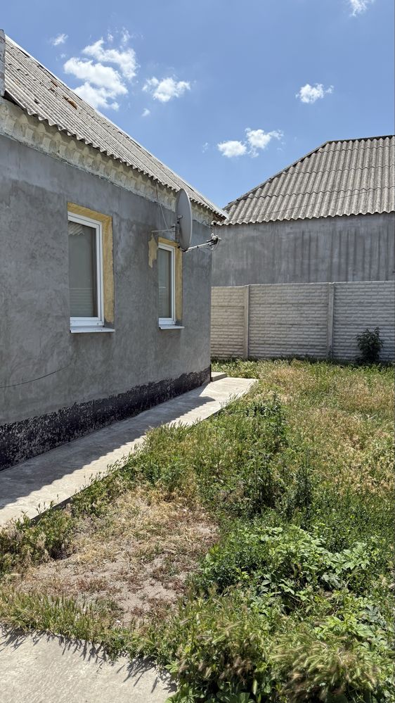 Продам будинок у Таромському з ремонтом, район АТБ