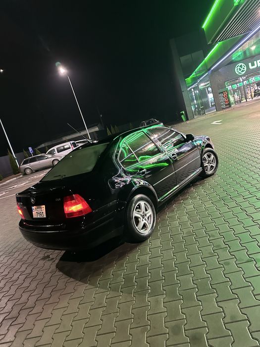 Продам машину!!!