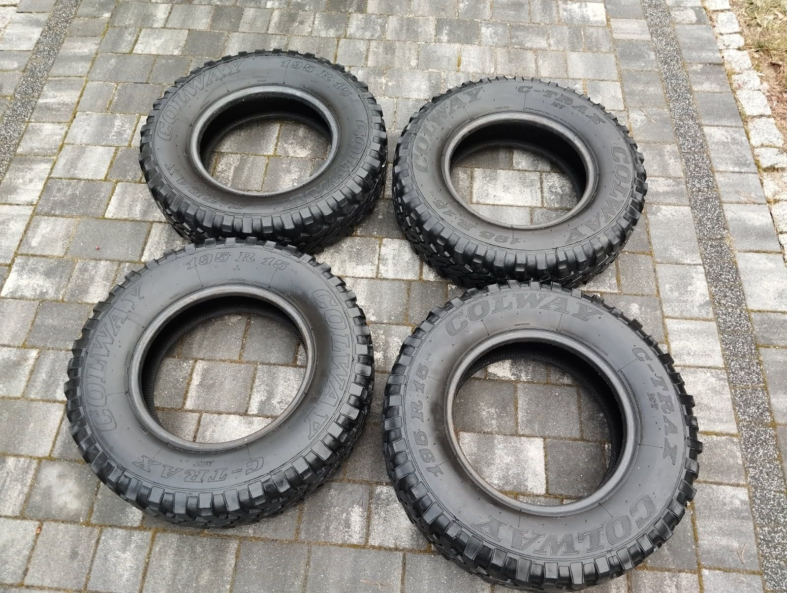 Komplet opon 195/15 terenowe 4x4 Colway G-trax Opona Opony Samurai