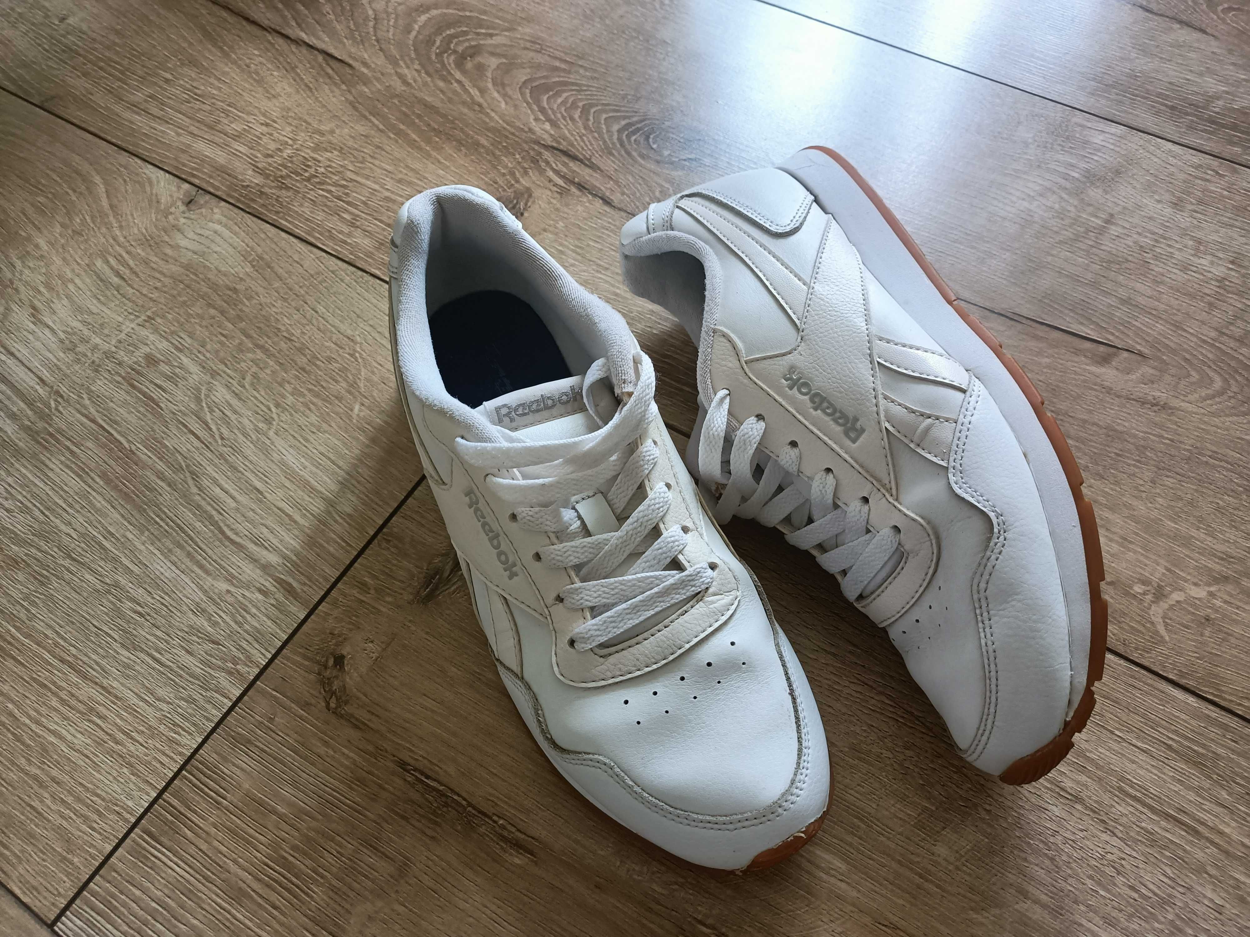 Adidasy sneakersy Reebok 39 białe skórzane