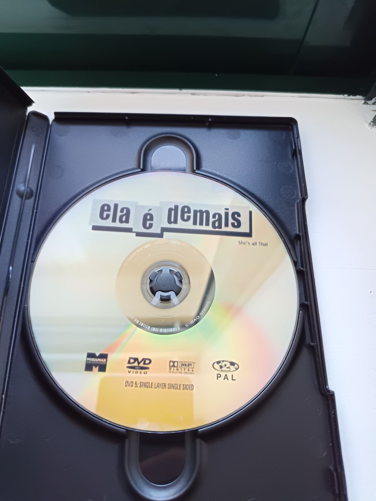 DVD ela é demais