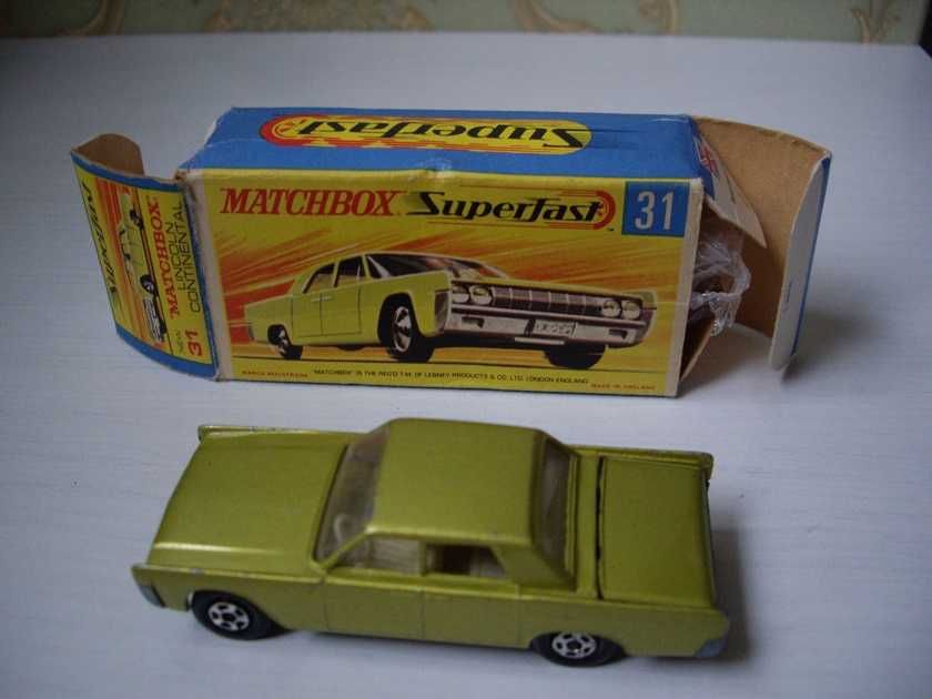 Matchbox Lesney LINCOLN CONTINENTAL Superfast