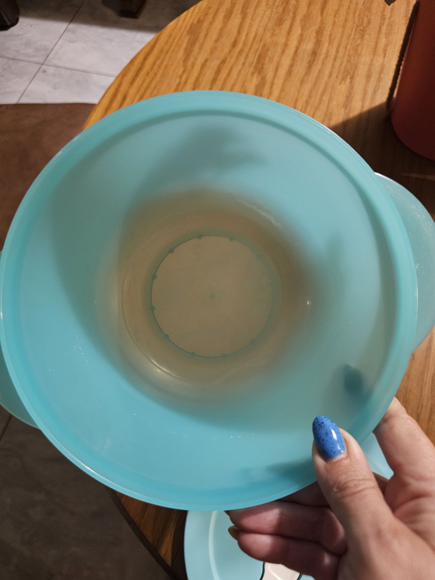 Tupperware Cristallo 2l podgrzewanie mikrofala