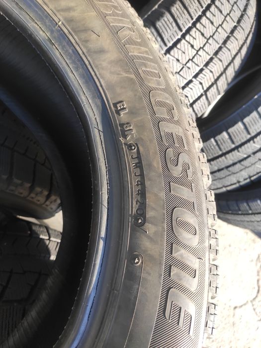 Зимняя резина 205.55.16 Bridgestone Blizzak VRX.20р.19р.7.5мм.7мм.Jap.