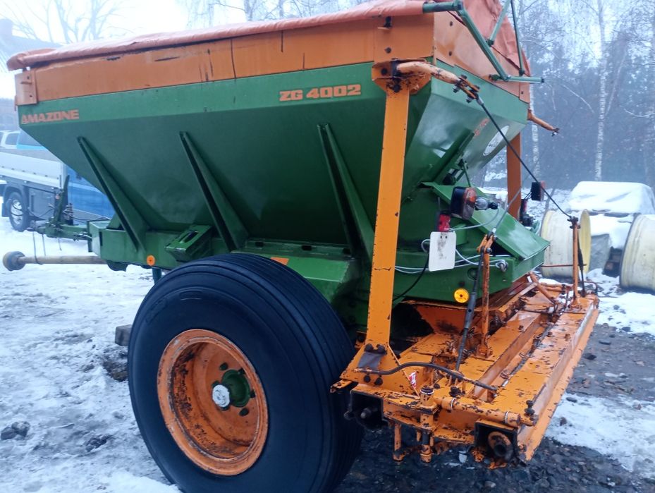Amazone zg 4002 siewnik rozsiewacz wapna 5 ton 6 m