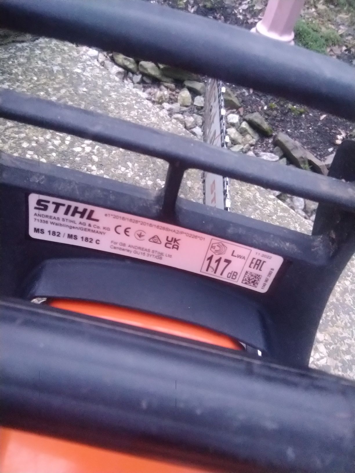 Sprzedam piłę STIHL MS 182 stan dobry
