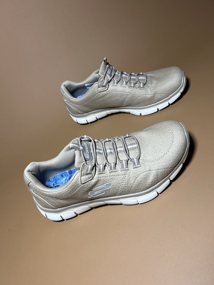 Кросівки 37р.24см. Skechers