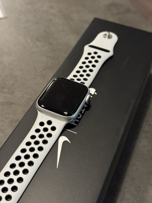 Подам Apple Watch 5, 40 мм