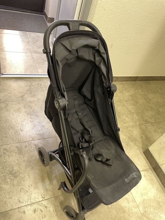 Коляска дитяча  чорна cubex