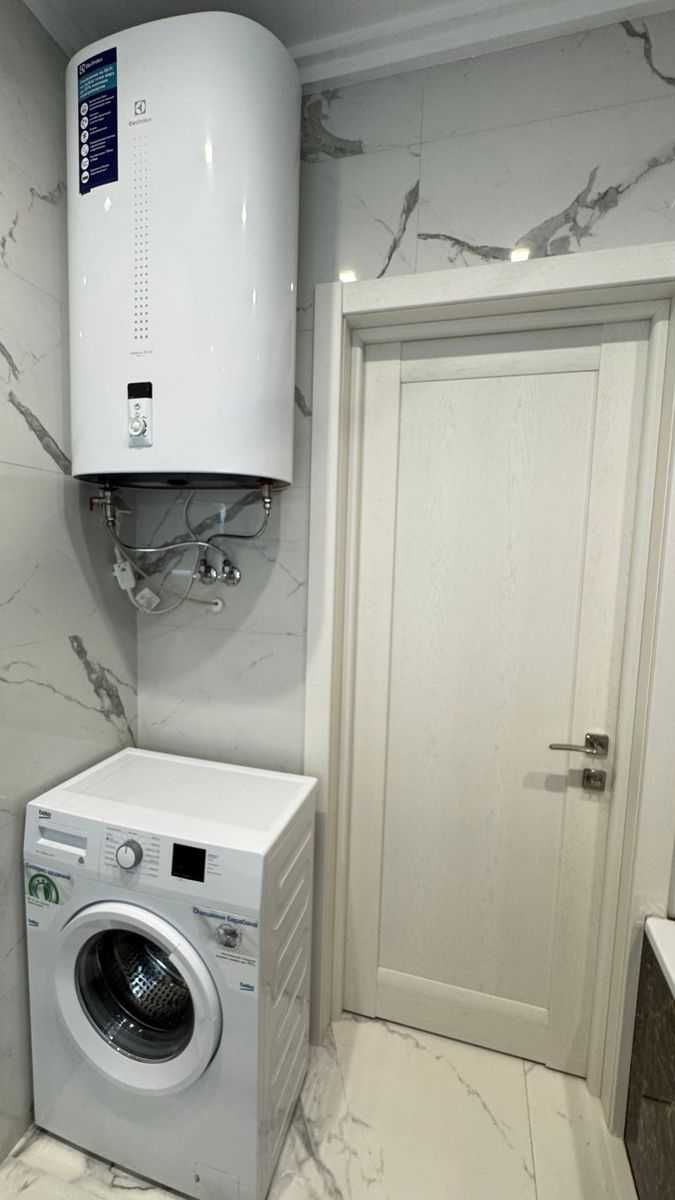 Продаж 1 кімнатної квартири проспект Європейського Союзу (Правди) 41-А