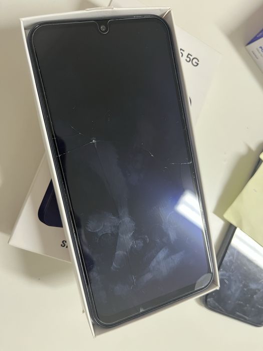 Sansung A15 5G - ecrã estalado