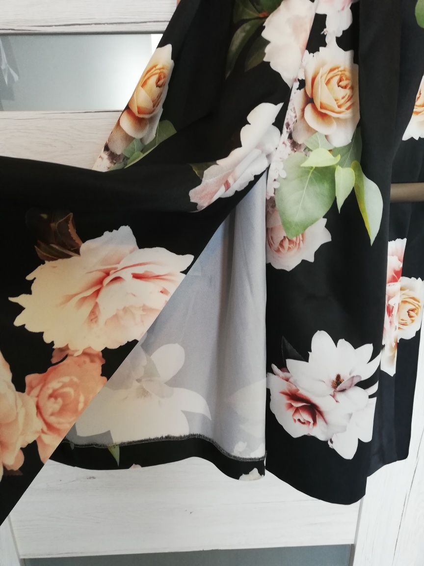 Sukienka w kwiaty Closet London XS