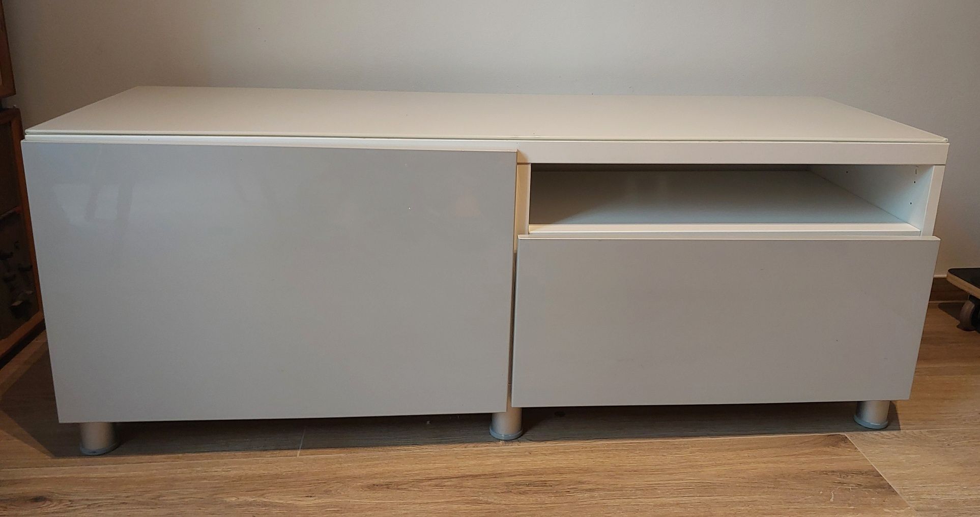 Szafka pod RTV Ikea Besta 120x41x45