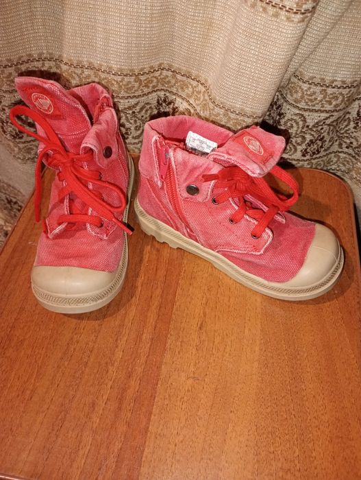 Высокие кеды PALLADIUM 27,5 размер.