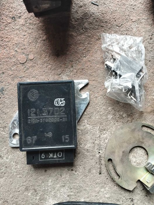 Генератор 12 - вольтовий