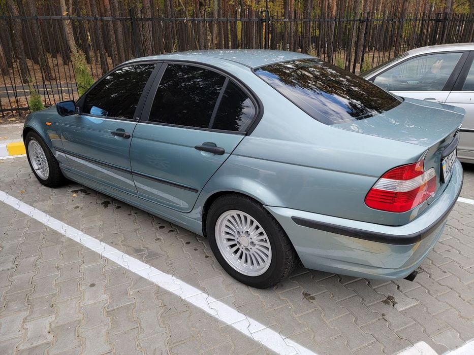 Продам BMW 320I, 2002 р. Терміново.  Об'єм двигуна 2.2 бензин