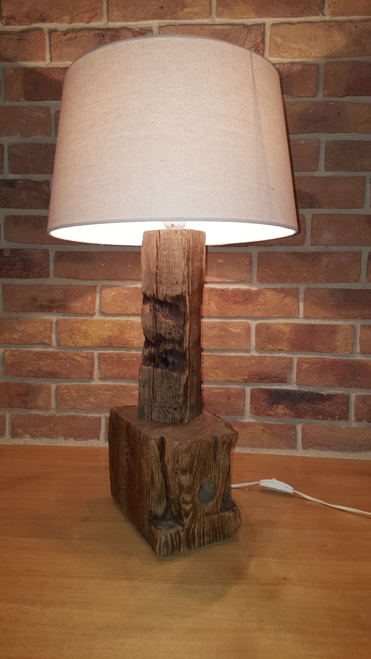 Lampka nocna loft stare drewno