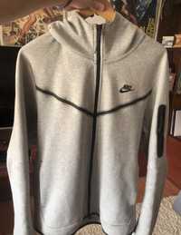 Casaco Nike Tech cinza