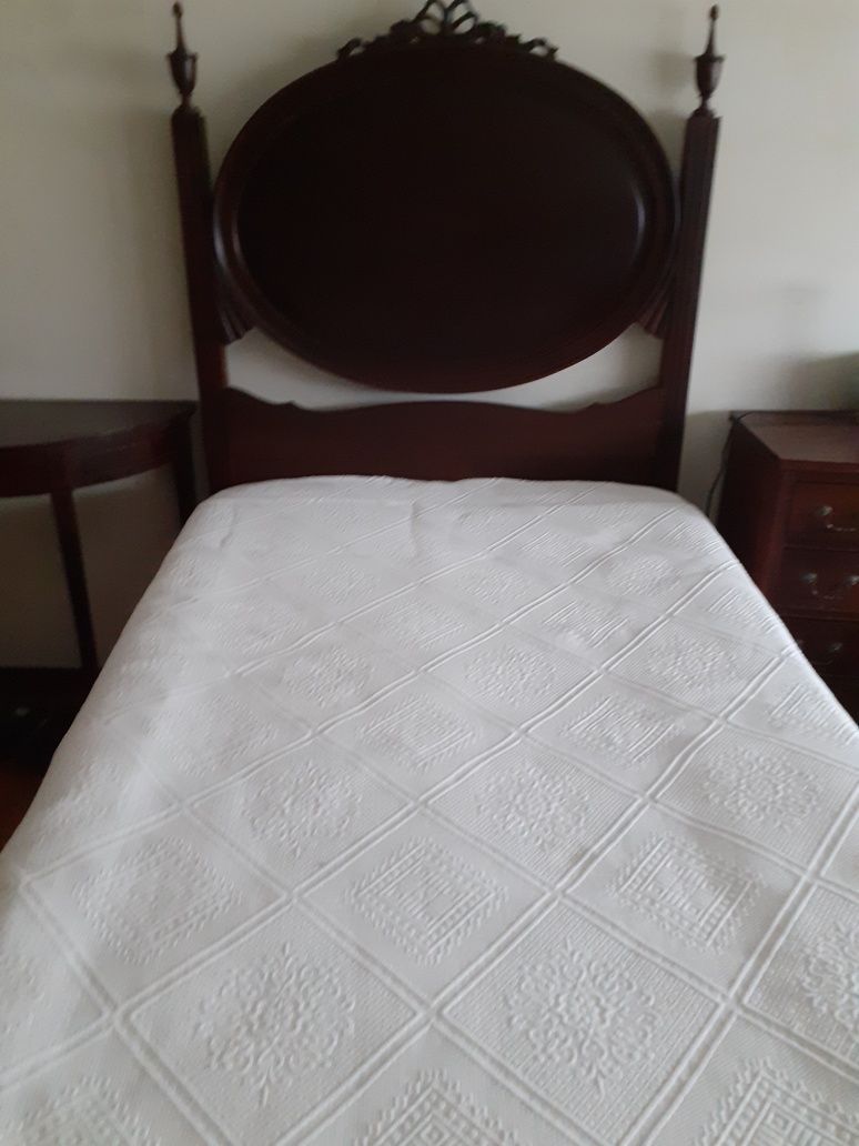 Cama de solteiro