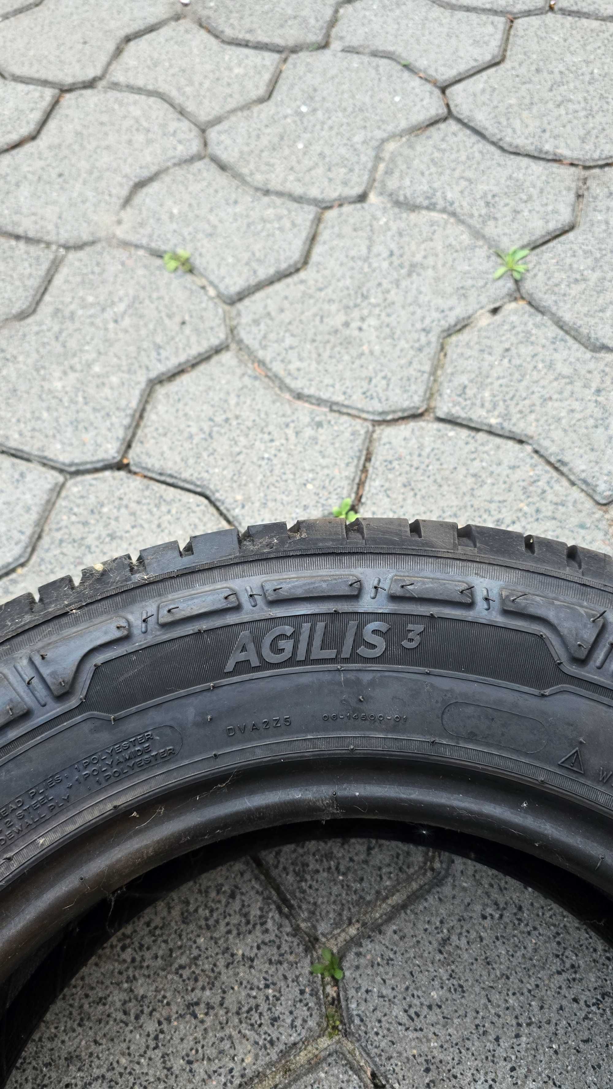 Opona Michelin 215/65 R 16 C