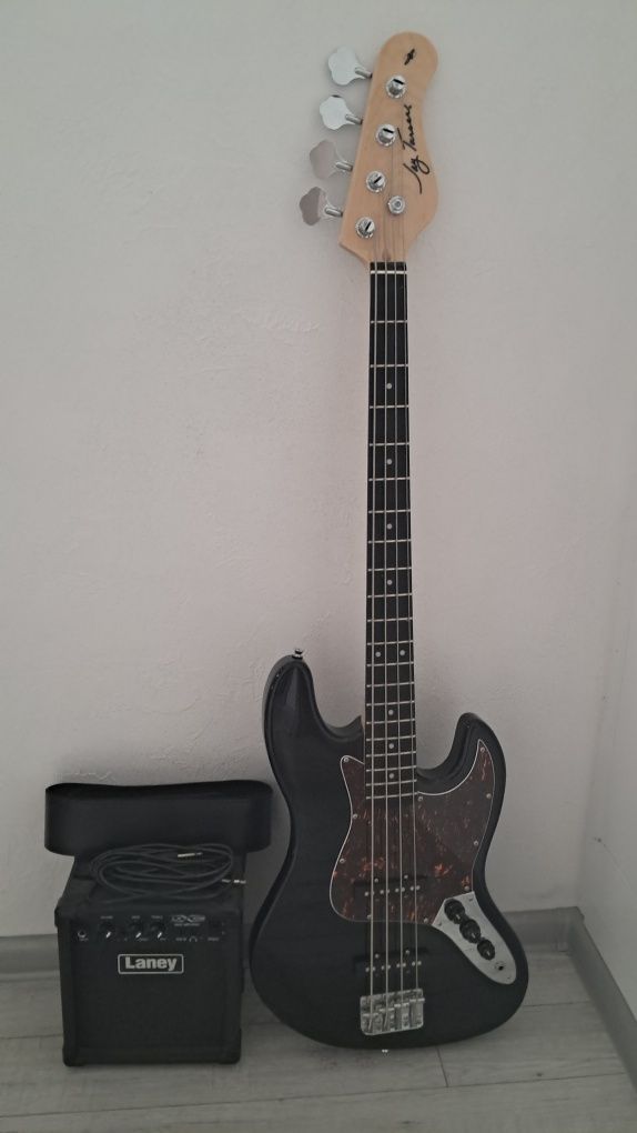 Gitara basowa Jay Turser