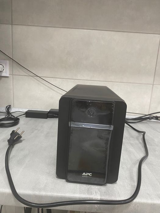ДБЖ APC Back-UPS 1600VA/900 watt (BX1600MI-GR)