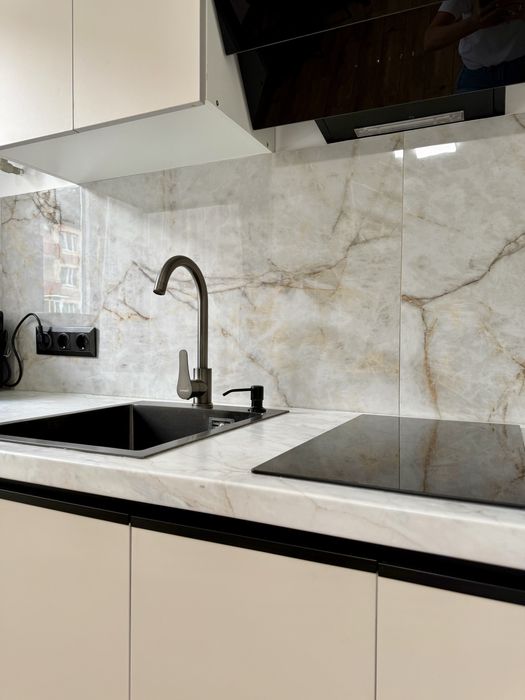 Апартаменти подобово  Центр , біля набережноі