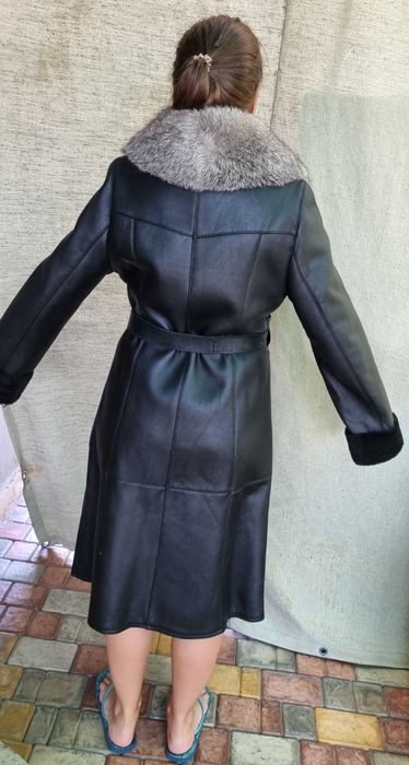 Женская дубленка  зима новая Турция м л с воротник чернобурки под пояс