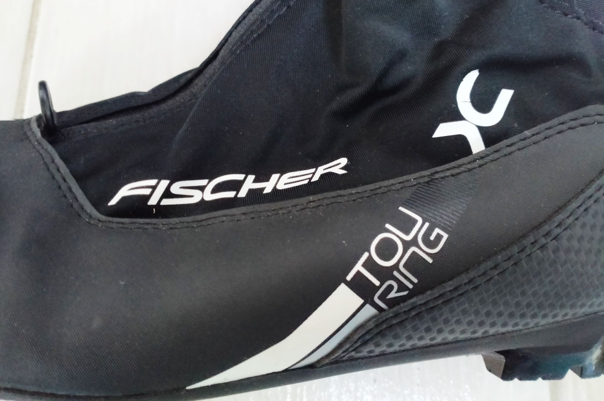 Buty do nart biegowych Fischer XC touring r37