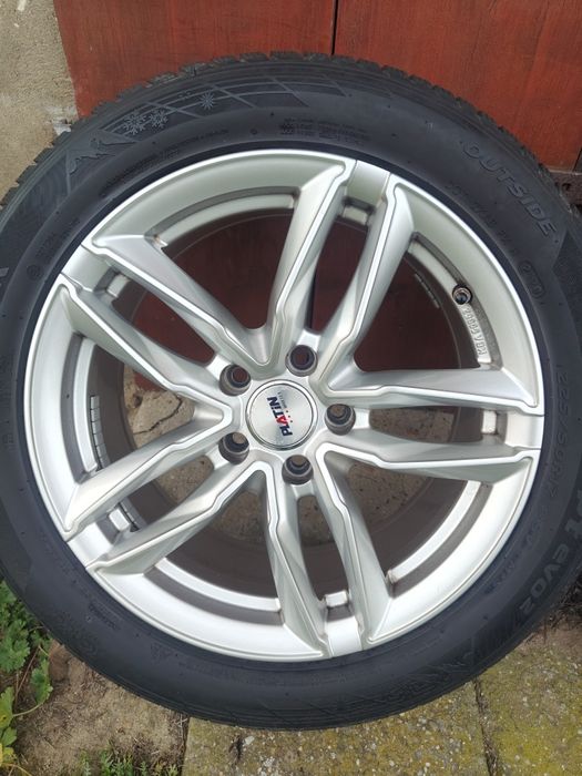 Koła Mercedes z oponami zimowymi 225/50R17 z 20