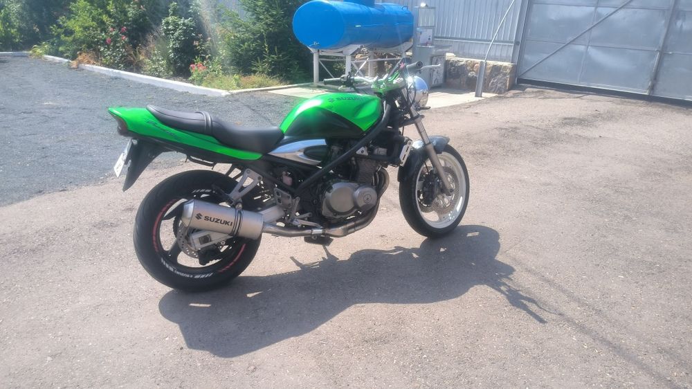 suzuki bandit 400