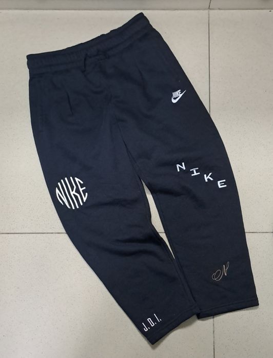 Спортивні штани Nike