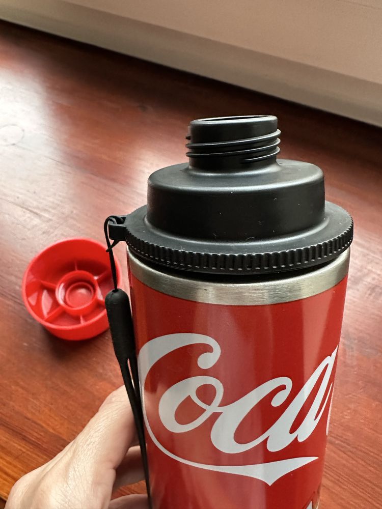 2 bidony Coca-Cola