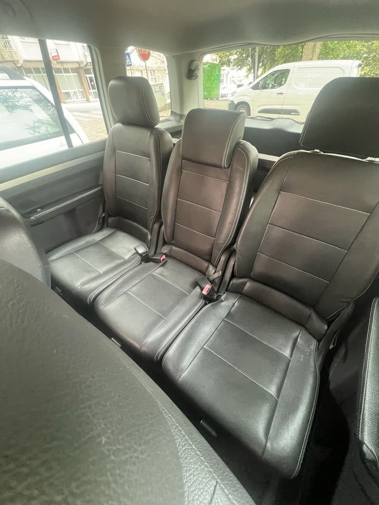 Volkswagen touran 7LUGARES 2.0TDI