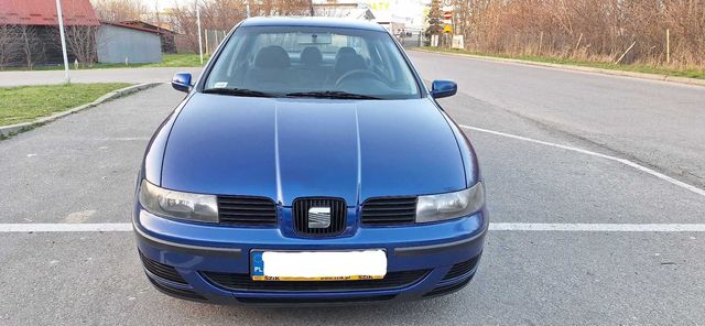 Sprzedam Seat Toledo benzyna, + gaz firmy Stag klimatyzacja sprawna.