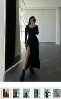 Платье длинное с разрезом черное в рубчик