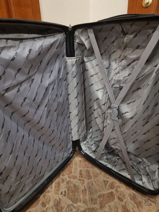 Дорожня пластикова вазіза.