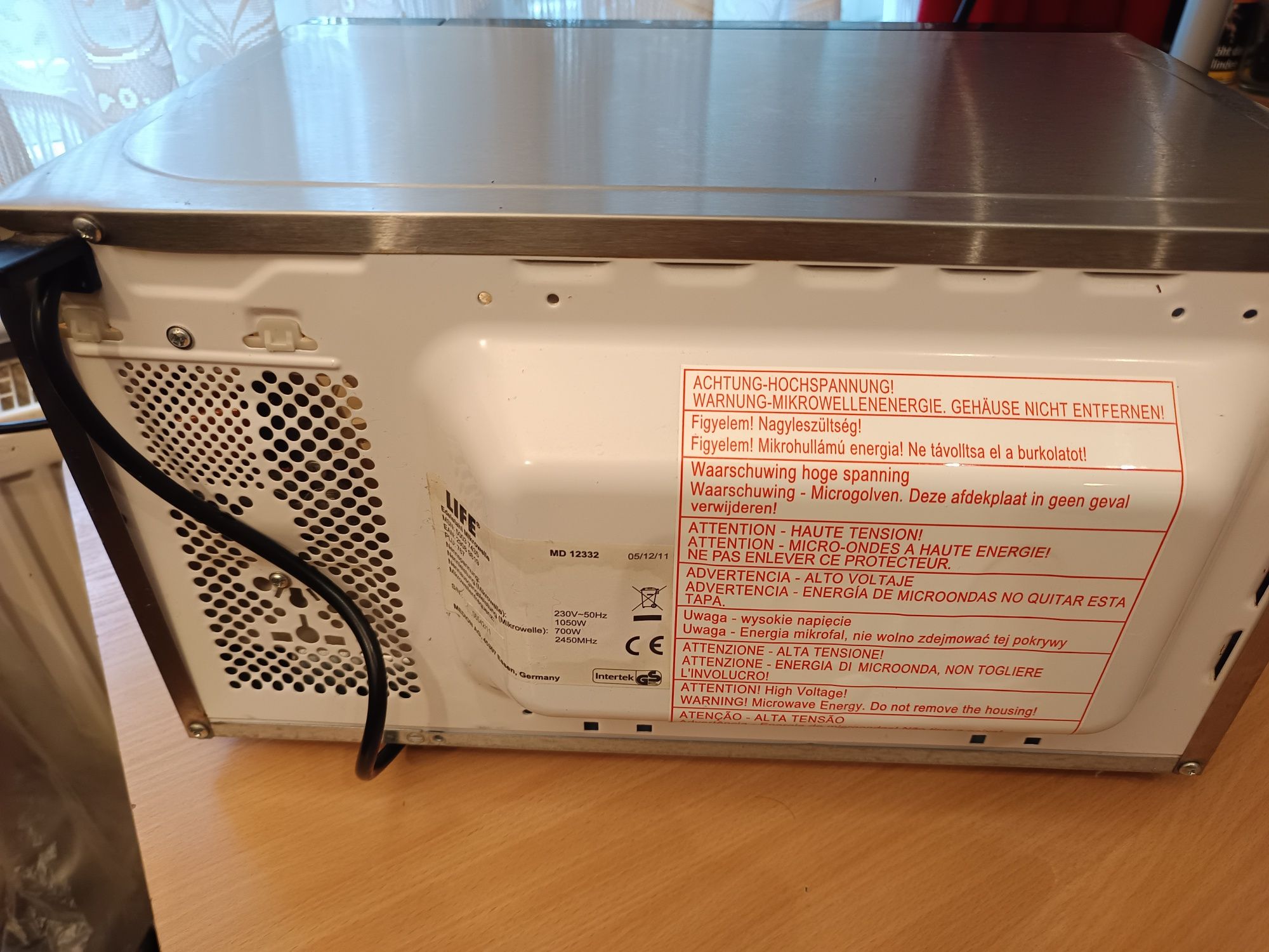 Kuchenka mikrofalowa LIFE 1050 W