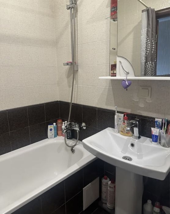 Продаж квартира 3 км. Вул. Академіка Павлова 319