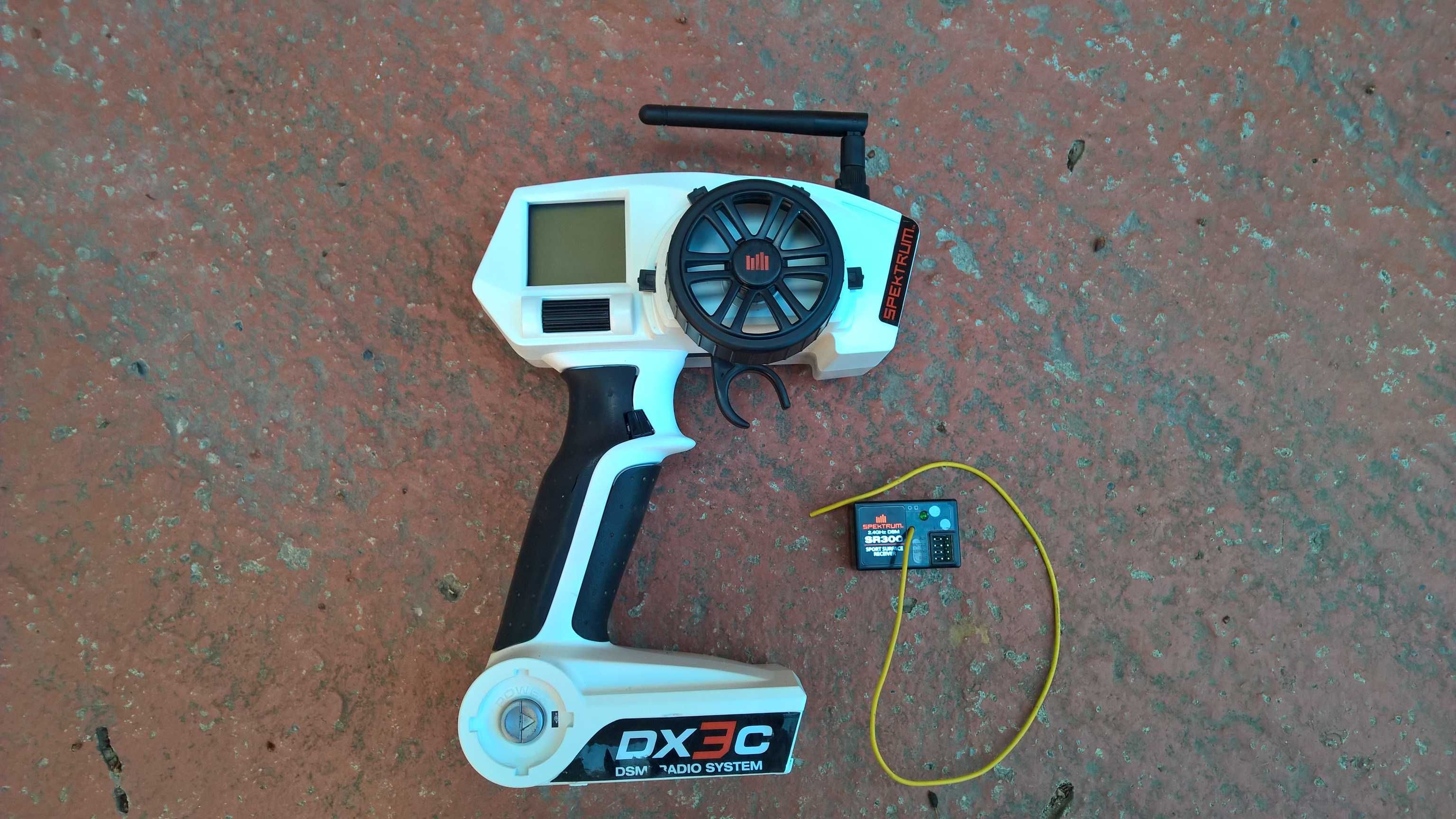 Aparatura Spektrum DX3C 2,4 Ghz 3ch