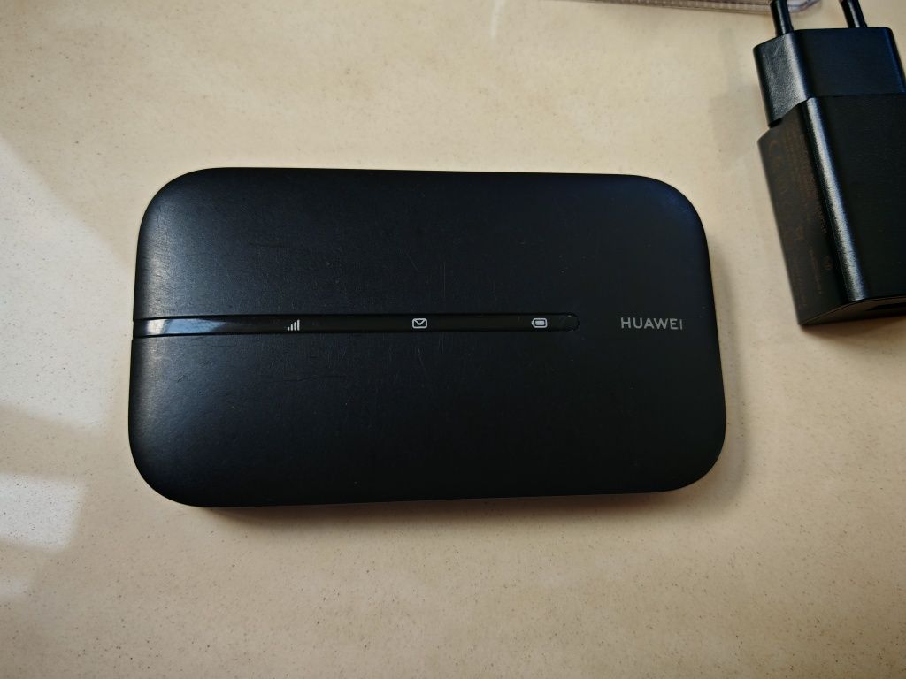 Router Huawei E5783B modem LTE 4G 300 Mbps cat7 WiFi przenośny szybki