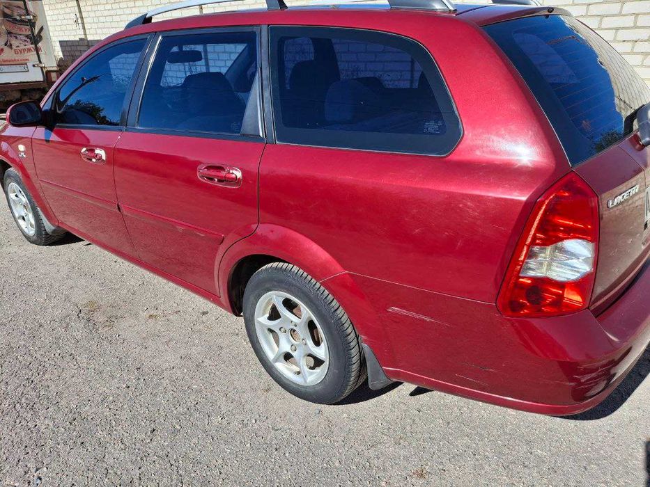 Chevrolet  Lacetti