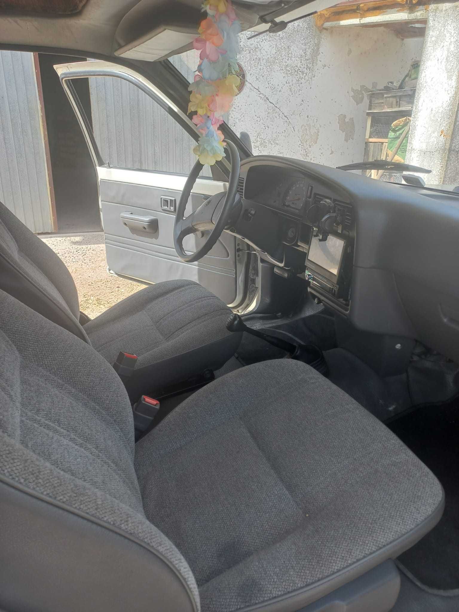 Autocaravana  VW Taro Pick-up 2.4D